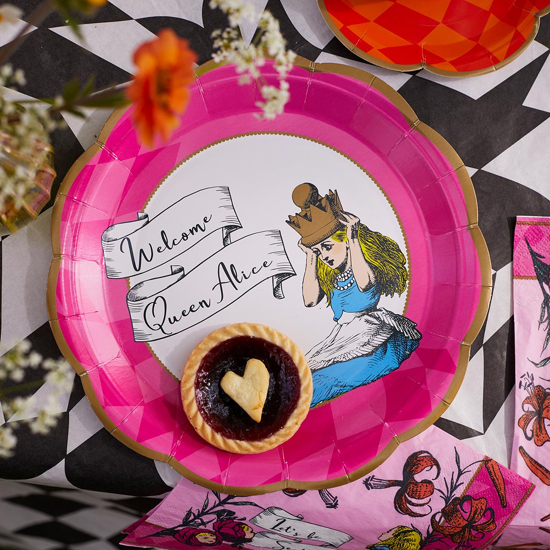 Talking Tables Alice in Wonderland Bright Blue Scalloped Paper Plates 23cm Pack of 12