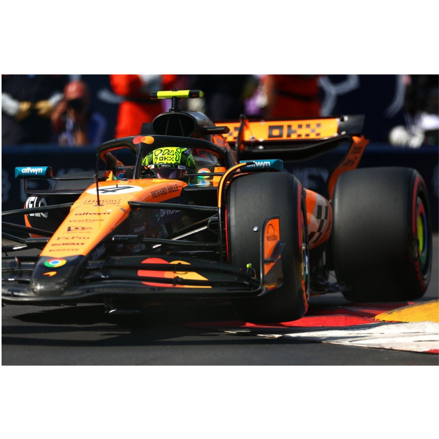Carrera GO!!! F1 McLaren "Lando Norris" 2025 Slot Car – 1:43 Scale