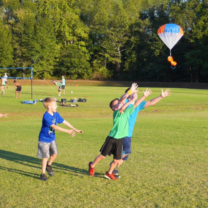 Djubi ParaShoot High-Flying Parachute Game
