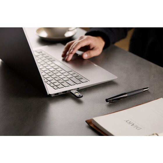 Kensington VeriMark USB-C NFC+ Security Key | FIDO2 USB-C & NFC Authentication