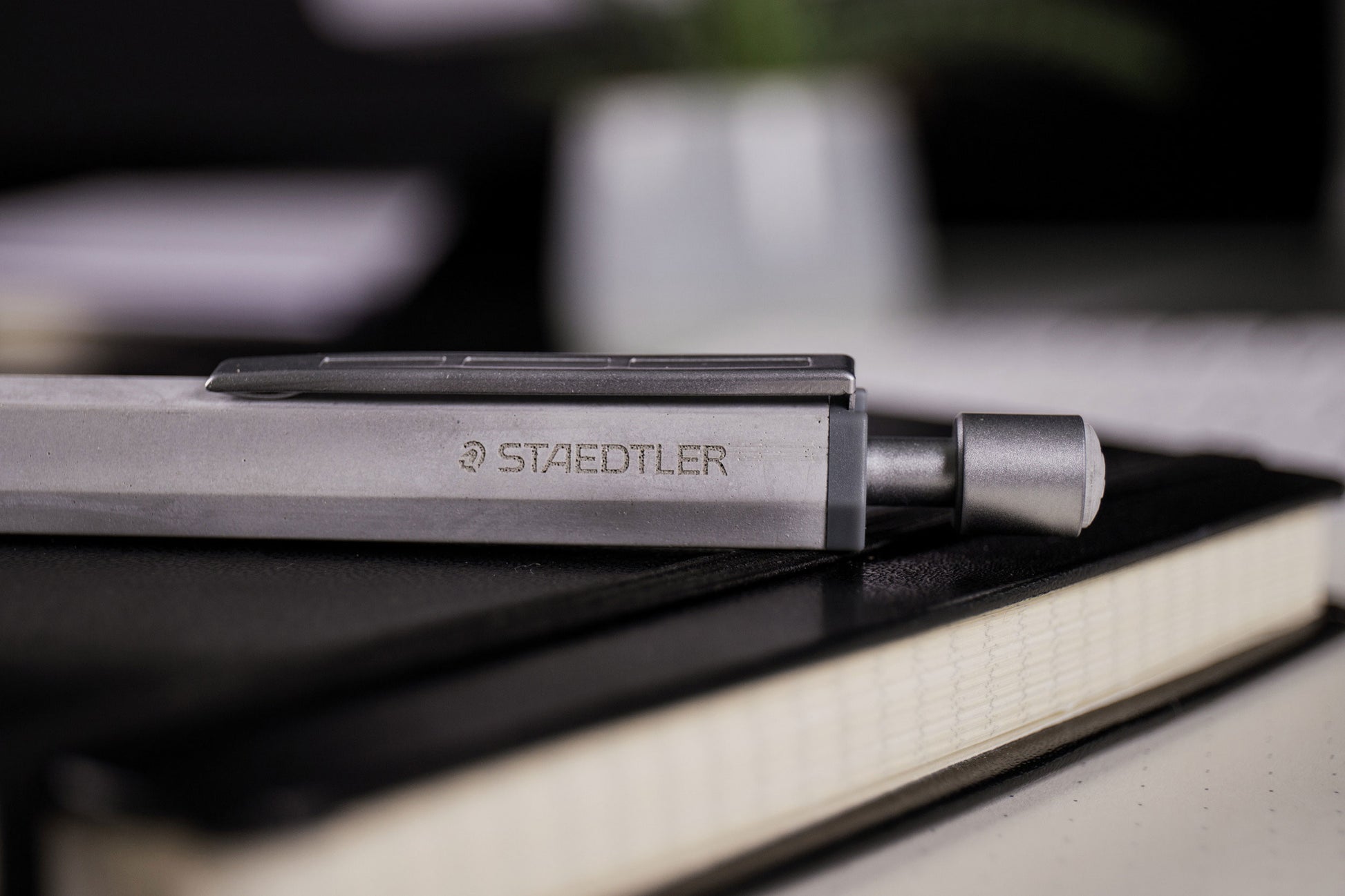 Staedtler Premium Concrete Ballpoint Pen Medium Black